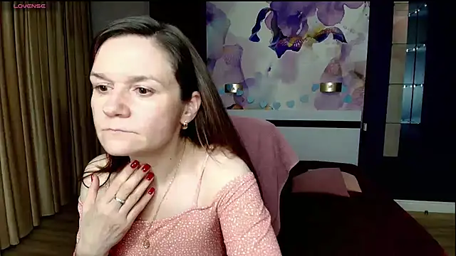 AriaGray online show from 04/14/26, 12:16