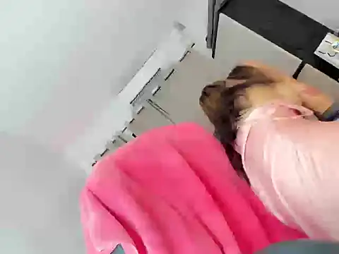 Selene14 online show from 10/03/25, 07:44