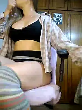 deliciousqueenhot online show from 09/25/25, 08:12