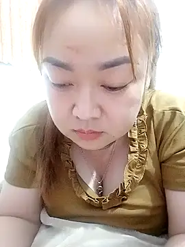 VyOanh2K online show from 12/18/25, 03:18