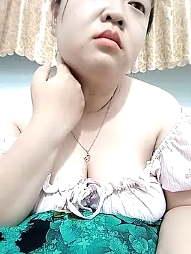 VyOanh2K online show from 01/15/26, 04:44