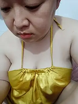Snapshot of VyOanh2K chatting on 05/27/26, 03:53 VyOanh2K online show from 05/27/26, 03:53