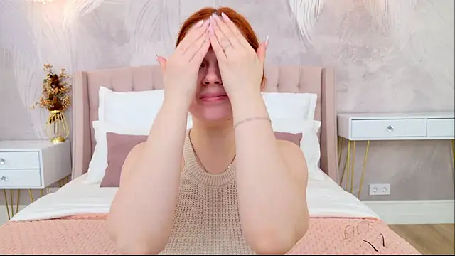 Snapshot of DeniseReese chatting on 11/09/25, 02:43 DeniseReese online show from 11/09/25, 02:43