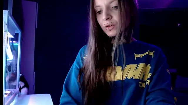 Snapshot of InesGold chatting on 01/27/25, 07:13 InesGold online show from 01/27/25, 07:13