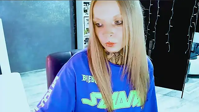 Snapshot of InesGold chatting on 09/16/25, 07:31 InesGold online show from 09/16/25, 07:31