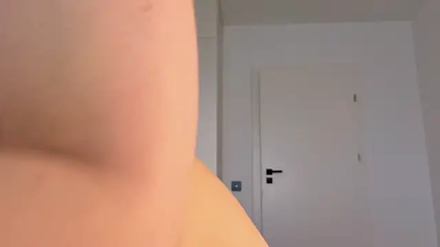 Cleopatra3101 online show from 04/22/26, 09:11