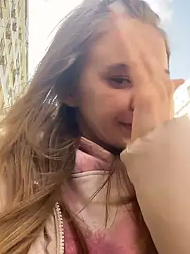 GraceTorrez online show from 03/20/25, 07:47