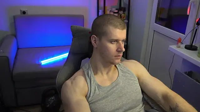 Bruno Banani online show from 09/20/25, 07:15