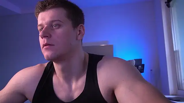 Bruno Banani online show from 11/08/25, 11:54