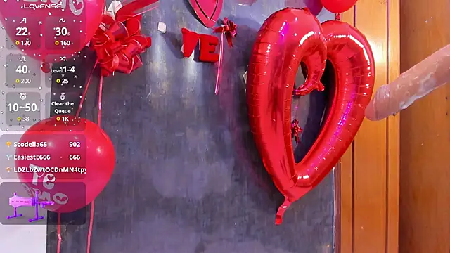 zyle boobs online show from 02/15/25, 02:15