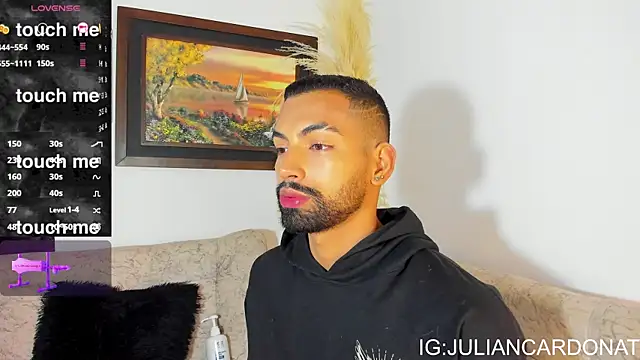 Snapshot of Andrew_x777 chatting on 10/21/25, 11:33 Andrew x777 online show from 10/21/25, 11:33