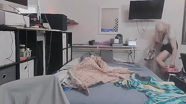 sissytrapdolly24 online show from 01/13/26, 08:41