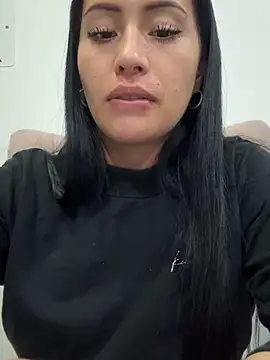 Sara luna  online show from 02/14/26, 11:23