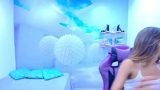 DEMI LEED online show from 01/15/26, 12:32