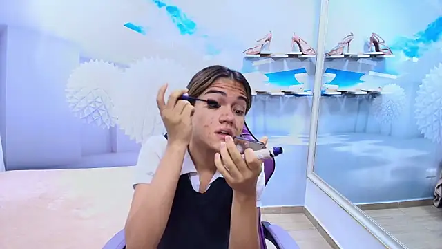 DEMI LEED online show from 03/19/26, 11:47