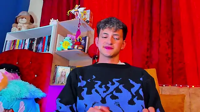 Snapshot of GabyThoms chatting on 03/06/25, 11:53 GabyThoms online show from 03/06/25, 11:53