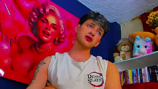 Snapshot of GabyThoms chatting on 03/11/25, 08:31 GabyThoms online show from 03/11/25, 08:31