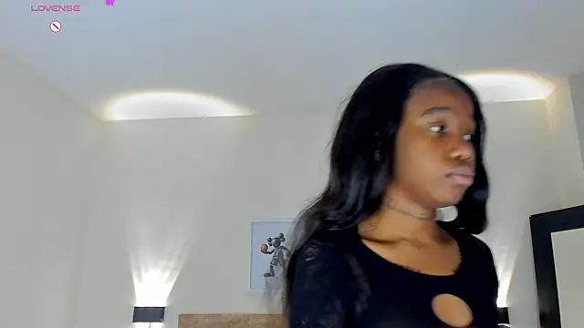 Rihana hot01 online show from 07/25/26, 12:58