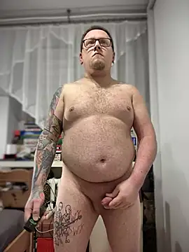 Snapshot of PierreNaked89 chatting on 12/16/24, 01:53 PierreNaked89 online show from 12/16/24, 01:53