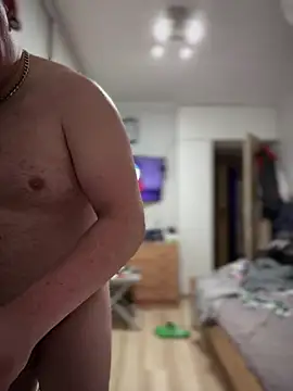 Snapshot of PierreNaked89 chatting on 12/23/24, 05:22 PierreNaked89 online show from 12/23/24, 05:22