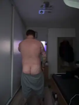 Snapshot of PierreNaked89 chatting on 12/29/24, 06:35 PierreNaked89 online show from 12/29/24, 06:35