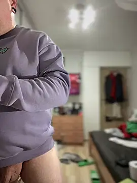 Snapshot of PierreNaked89 chatting on 02/07/25, 12:42 PierreNaked89 online show from 02/07/25, 12:42