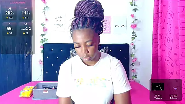 CiaraEbony online show from 10/23/25, 02:00