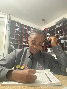 CiaraEbony online show from 04/21/26, 03:13