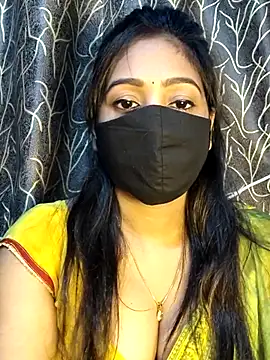 Snapshot of Monalisha_G chatting on 07/30/26, 06:40 Monalisha G online show from 07/30/26, 06:40