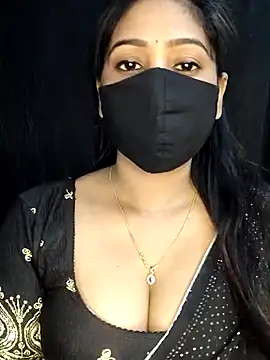 Snapshot of Monalisha_G chatting on 07/31/26, 05:45 Monalisha G online show from 07/31/26, 05:45