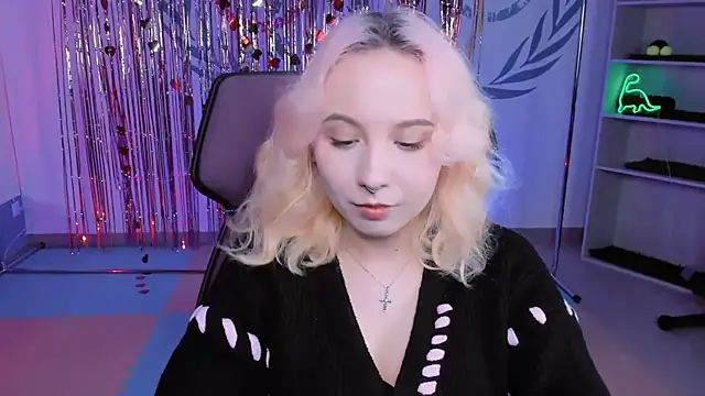 JasmineMilko online show from 02/28/25, 08:09