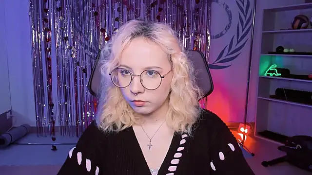 JasmineMilko online show from 03/12/25, 05:02