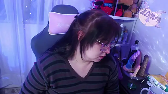 LiloMoon69 online show from 03/19/25, 06:24