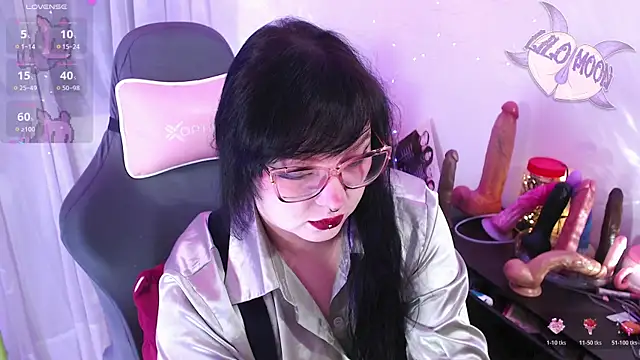 Snapshot of LiloMoon69 chatting on 05/09/26, 03:34 LiloMoon69 online show from 05/09/26, 03:34