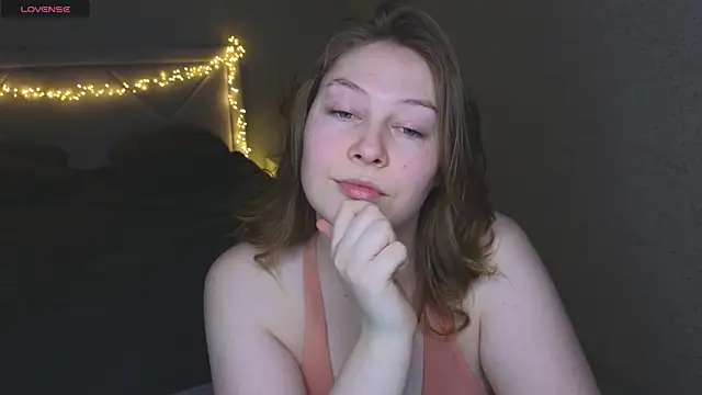 Snapshot of Catherine_River chatting on 01/17/25, 01:13 Catherine River online show from 01/17/25, 01:13