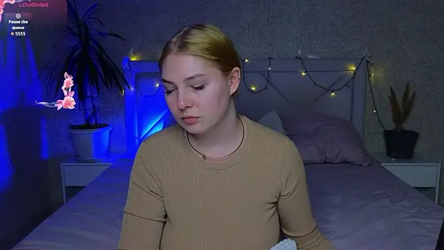 Catherine River online show from 03/21/26, 03:59