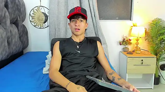  CamiloBass online show from 04/11/26, 01:10