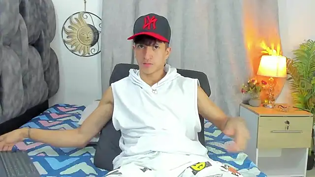  CamiloBass online show from 04/14/26, 01:22