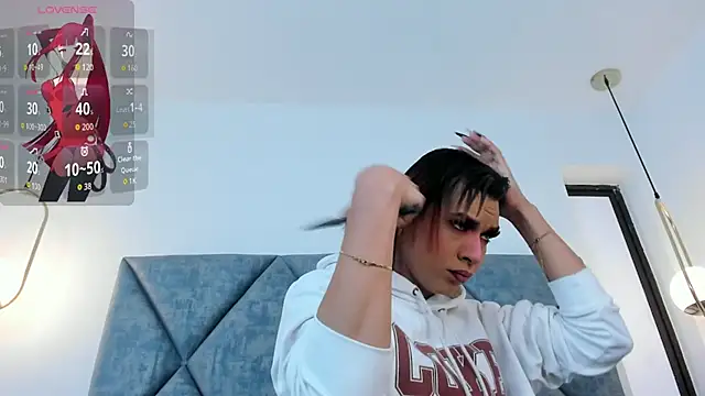 Snapshot of Maiskeen_Zamara chatting on 02/25/26, 12:04 Maiskeen Zamara online show from 02/25/26, 12:04