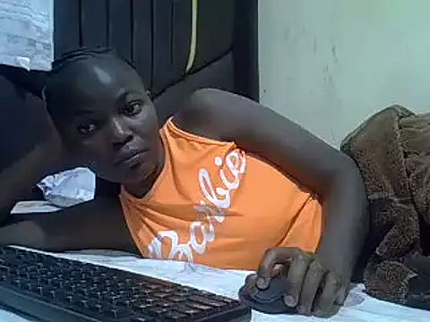 pretty vivy online show from 03/05/25, 04:02