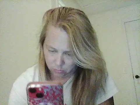 burrkitty online show from 11/28/25, 02:03