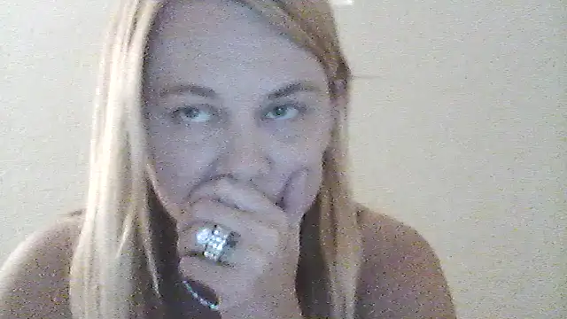 burrkitty online show from 01/08/26, 09:44