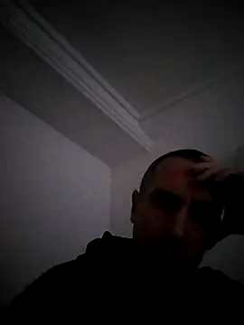 Snapshot of HELL_FIRE chatting on 10/06/25, 06:27 HELL FIRE online show from 10/06/25, 06:27