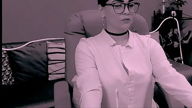 ChantalLion online show from 12/01/25, 11:48