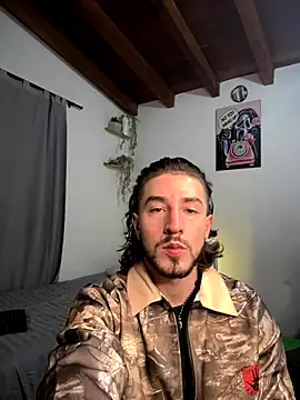 Valentino Xander online show from 12/21/25, 01:24