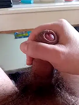 Snapshot of Mmaomourrr chatting on 12/16/25, 12:21 Mmaomourrr online show from 12/16/25, 12:21