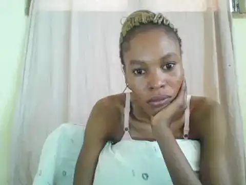 Snapshot of Sweetpetite254 chatting on 02/20/25, 06:39 Sweetpetite254 online show from 02/20/25, 06:39