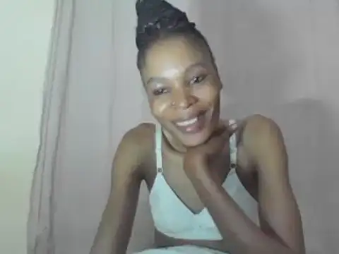 Snapshot of Sweetpetite254 chatting on 03/16/25, 01:38 Sweetpetite254 online show from 03/16/25, 01:38