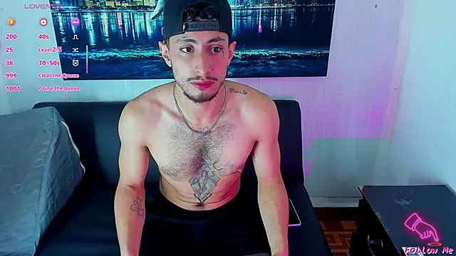 Snapshot of Piggy_Eddy chatting on 09/29/25, 01:00 Piggy Eddy online show from 09/29/25, 01:00