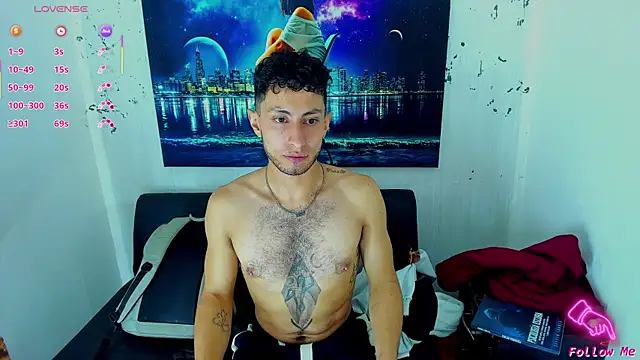 Snapshot of Piggy_Eddy chatting on 11/13/25, 05:17 Piggy Eddy online show from 11/13/25, 05:17